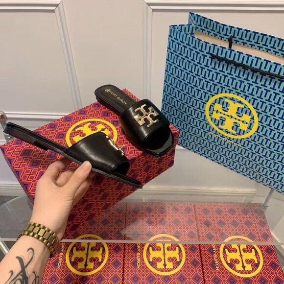 Tory Burch Glossy Black Sandals - Picture 4 of 7